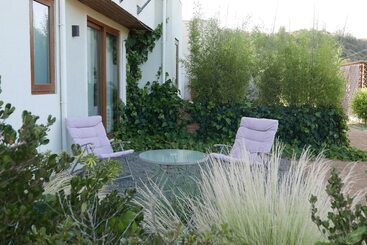 تختخواب و صبحانه Callihue Lodge