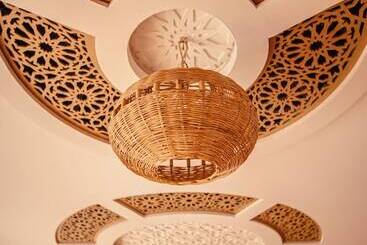تختخواب و صبحانه Riad Atlas 4 Seasons