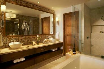 Grand Solmar Pacific Dunes Resort Golf & Spa