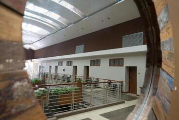 هتل Asri Plaza Asia Tasikmalaya