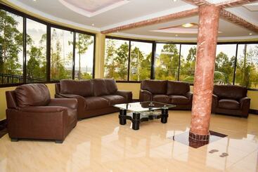 هتل Epashikino Resort & Spa