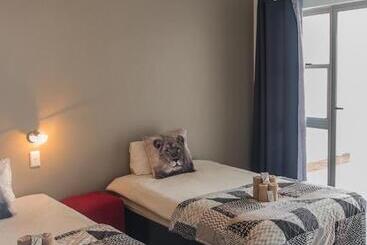 هتل Out Of Africa Town Lodge