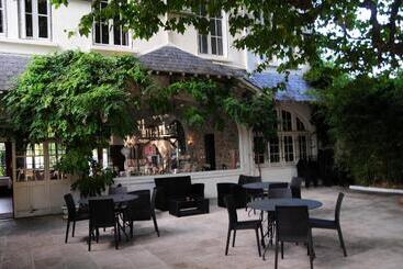 هتل Restaurant Pavillon Bleu