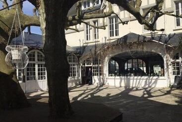 هتل Restaurant Pavillon Bleu