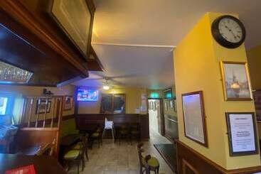 تختخواب و صبحانه Lady Hamilton Inn