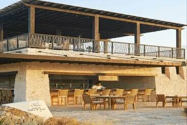 استراحتگاه Grand Solmar The Residences