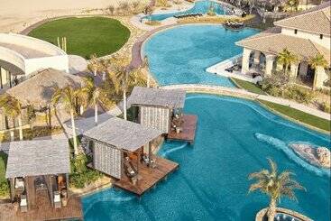 استراحتگاه Grand Solmar The Residences