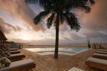 استراحتگاه Sentidos Beach Retreat