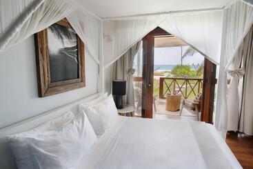 استراحتگاه Sentidos Beach Retreat
