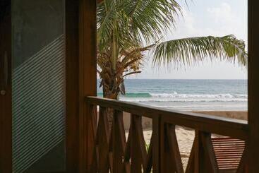 استراحتگاه Sentidos Beach Retreat