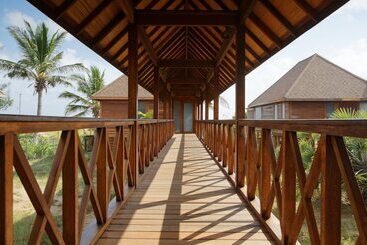 استراحتگاه Sentidos Beach Retreat