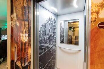 Royal Plaza Hotel Amsterdam