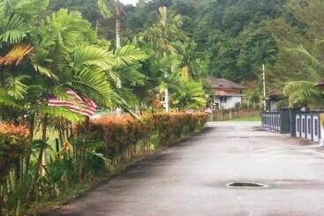 هتل Langkawi Anjung Villa