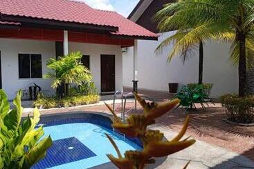 هتل Langkawi Anjung Villa