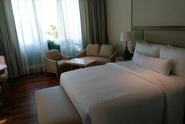 استراحتگاه Royale Chulan Cherating Villa