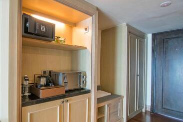 استراحتگاه Royale Chulan Cherating Villa