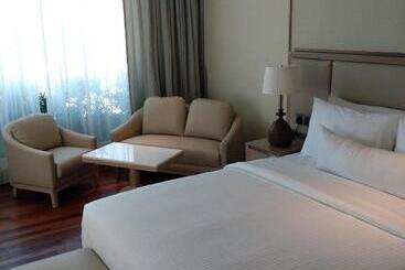 استراحتگاه Royale Chulan Cherating Villa