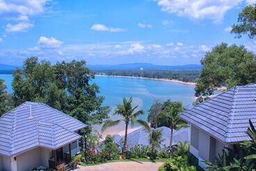 استراحتگاه Royale Chulan Cherating Villa