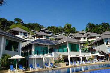 استراحتگاه Royale Chulan Cherating Villa