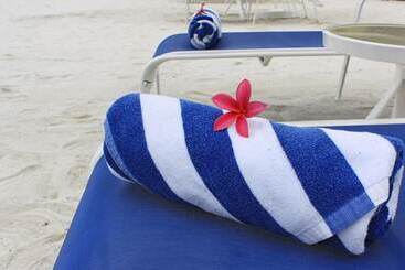 استراحتگاه Royale Chulan Cherating Villa