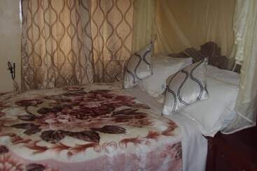 تختخواب و صبحانه Naf Blue View Hotel Mtwara
