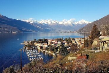 تختخواب و صبحانه Villa Marina   Como Lake