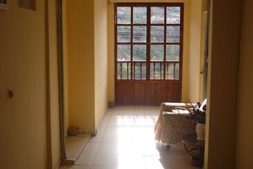 Big Vacation Hostel
