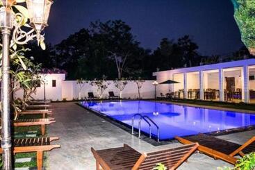 Yala Hotel Elephant Eye