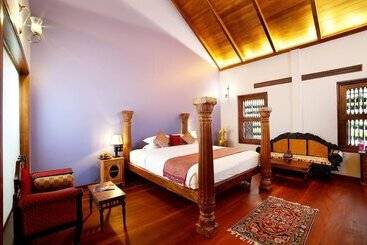 هتل Ginger House Museum