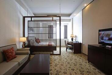 هتل Guangzhou Seaman Club
