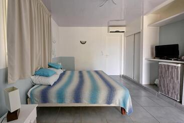هتل Hostellerie Des Châteaux
