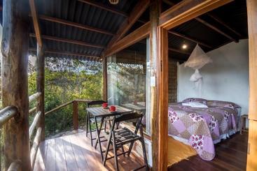 旅馆 Lilás Hospedagem E Terapias