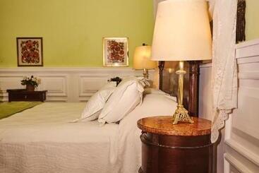 استراحتگاه Palacio Santa Candida