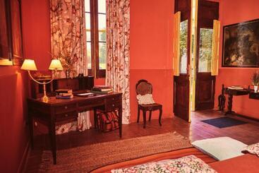 استراحتگاه Palacio Santa Candida