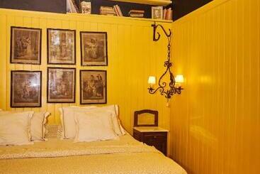 استراحتگاه Palacio Santa Candida