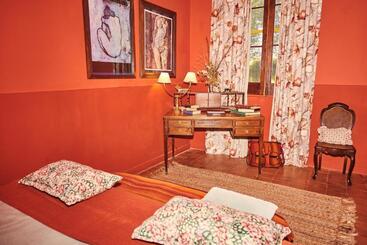 استراحتگاه Palacio Santa Candida