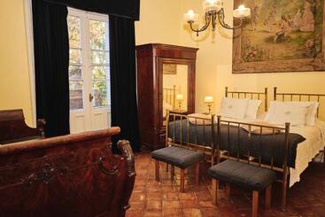 استراحتگاه Palacio Santa Candida