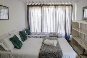 هاستل Element Riders Place Backpackers
