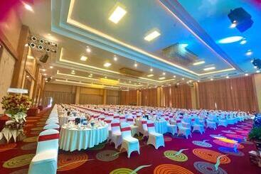 هتل Muong Thanh Luxury Buon Ma Thuot