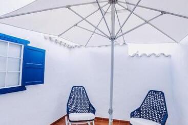 Petit Hotel 5 Fars