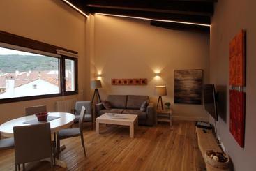 Apartamentos Turísticos Ezcaray