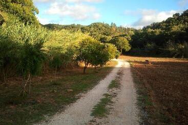 تختخواب و صبحانه Herdade Quinta Natura Turismo Rural