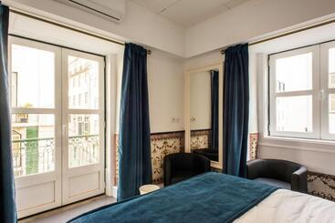 Bed and Breakfast Ph Downtown Suites