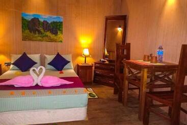 Girilena Resort