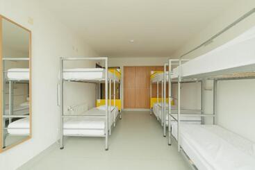Hi Arrifana Destination Hostel