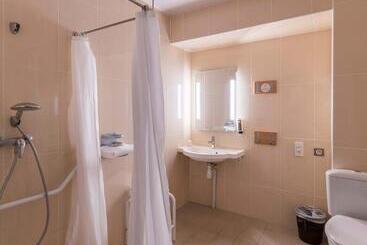 B&b Hotel Troyes Saint Parres Aux Tertres