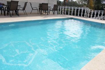 هتل Casa Imperial Managua