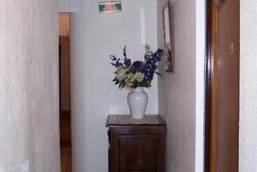 هتل Hôtel Central