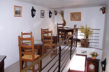 هتل Hôtel Central