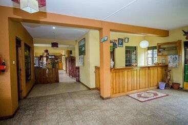 هتل Kisoro Tourist